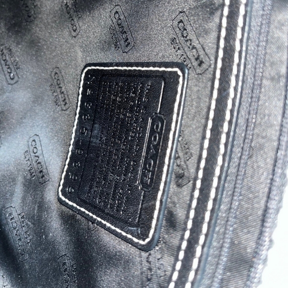 Coach medium wool tote - Picture 6 of 6